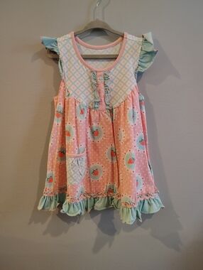 Serendipity Strawberry Top